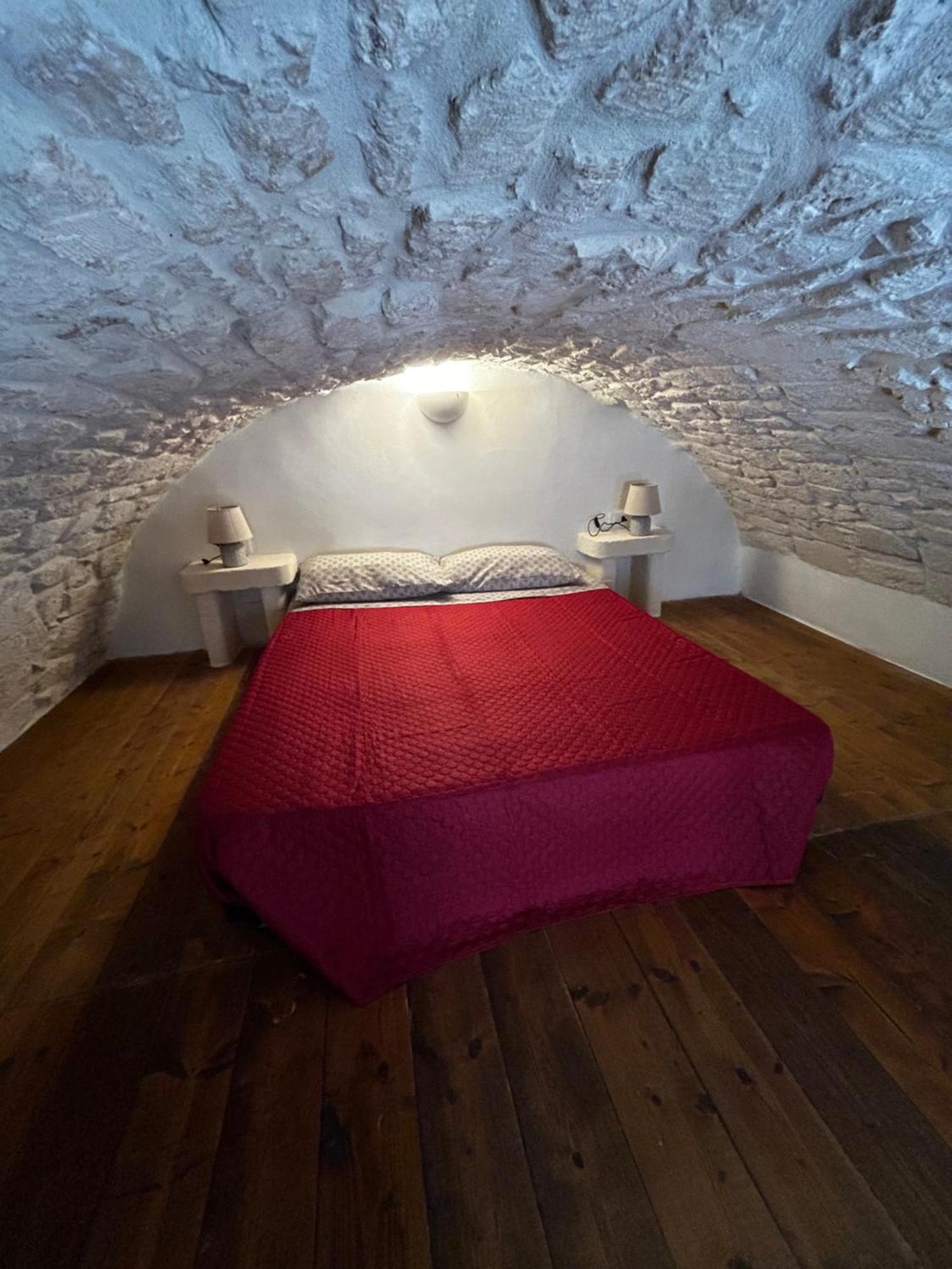 La 9 Guest House 奥斯图尼 外观 照片