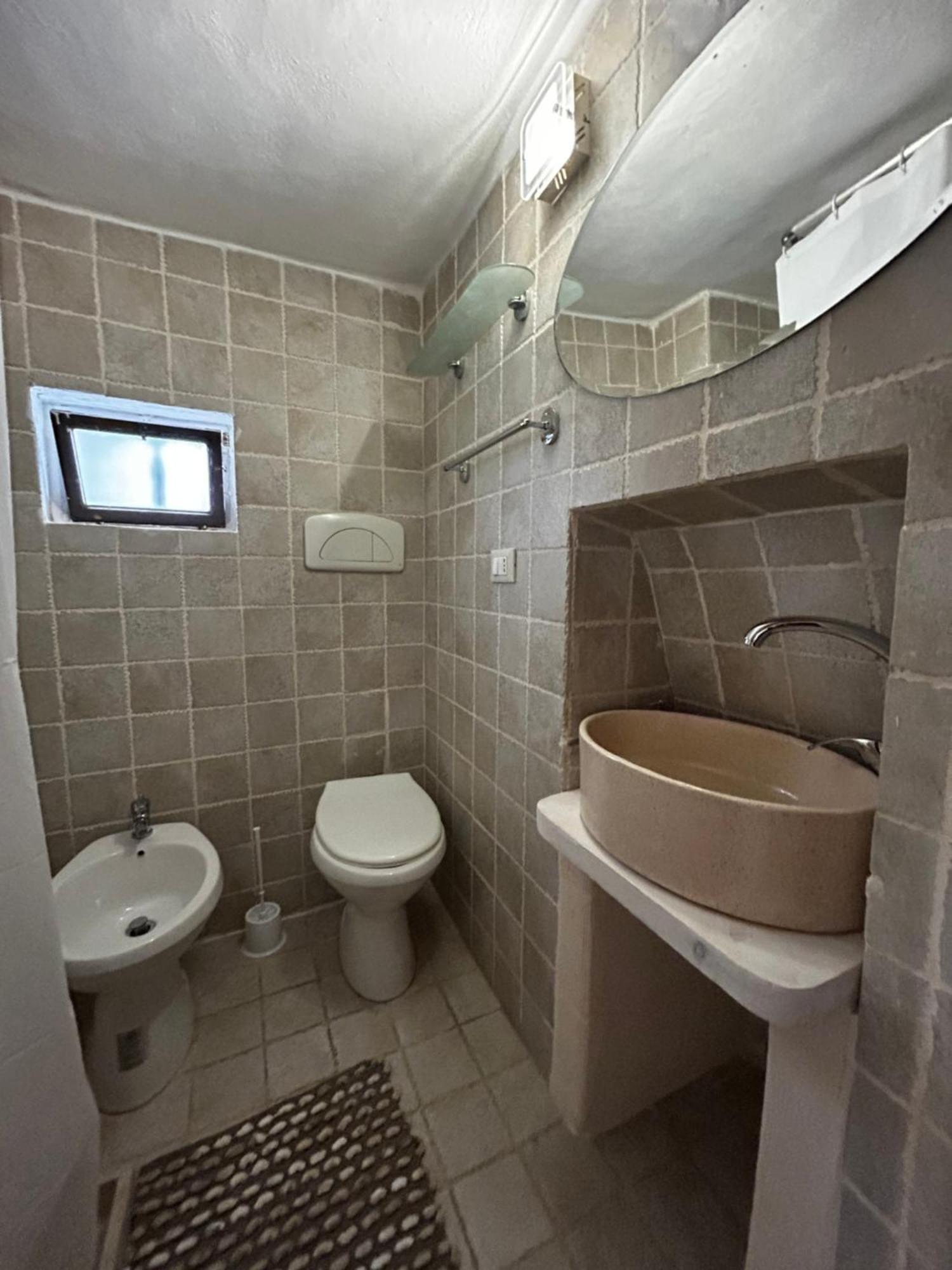 La 9 Guest House 奥斯图尼 外观 照片