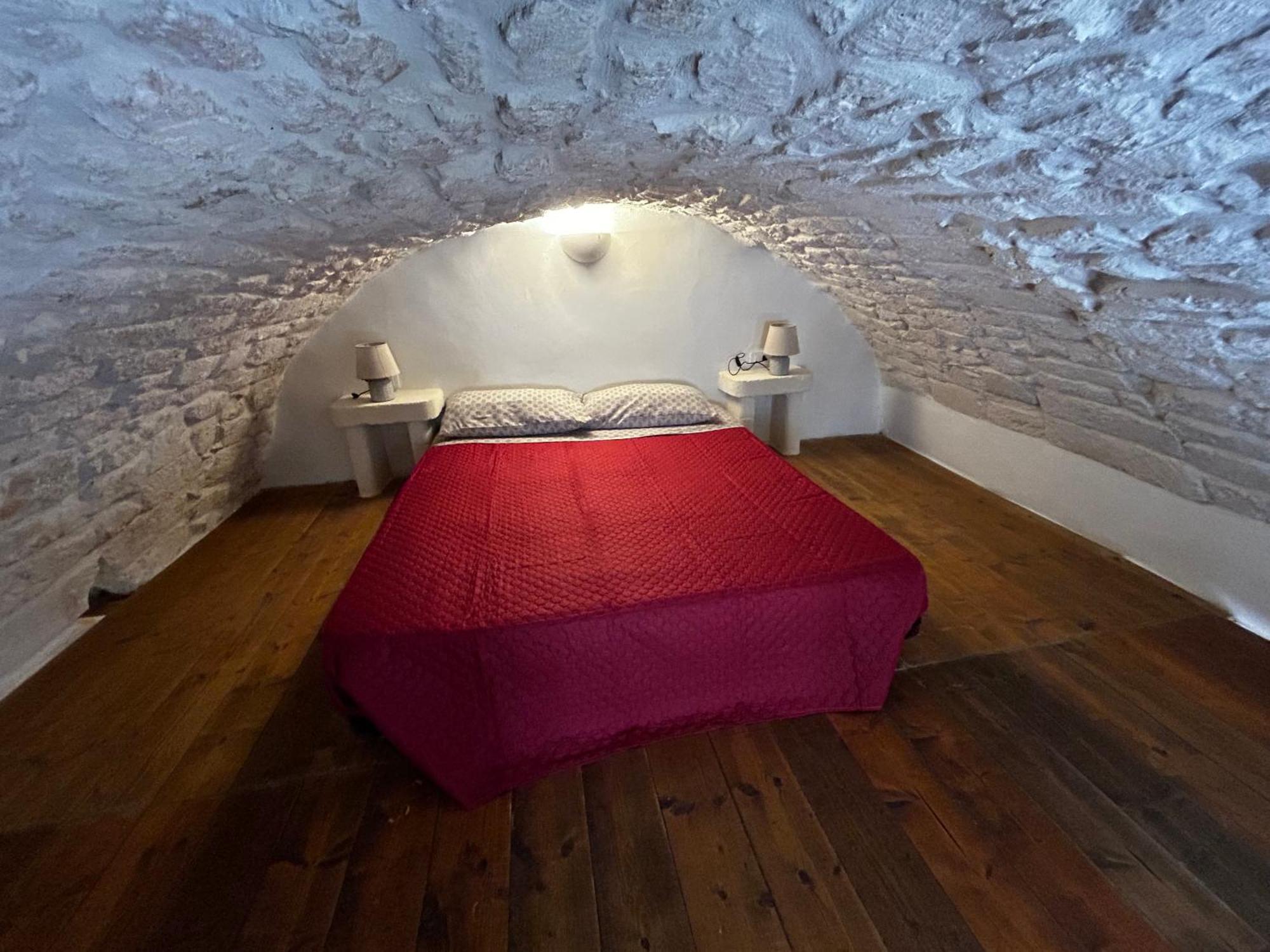 La 9 Guest House 奥斯图尼 外观 照片